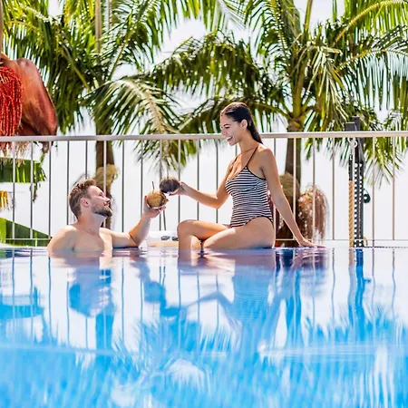 Crossdeira - A Wellness Retreat Arco da Calheta (Madeira)