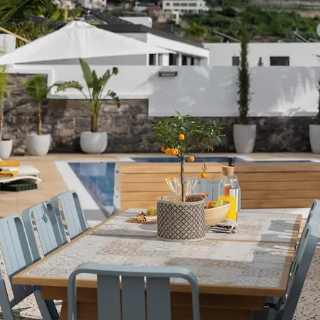 Villa Crossdeira - Ocean View | Pool | Gym * Arco da Calheta (Madeira)